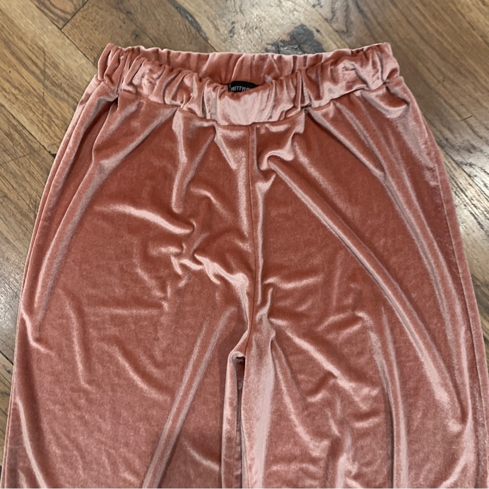 PrettyLittleThing Pink Velour Wide Leg Pants Size 4 - Picture 3 of 8